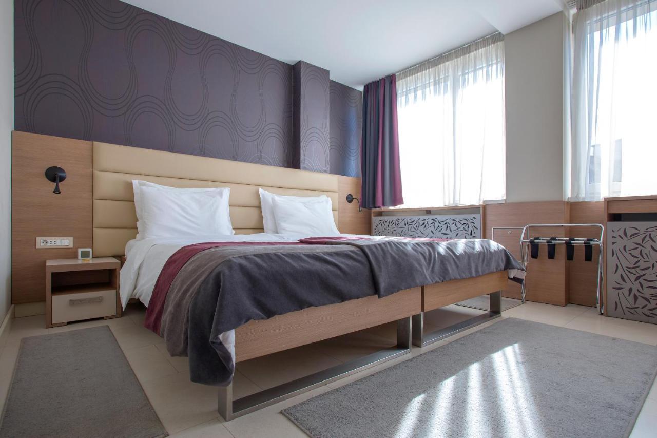 בלגרד Hotel Srbija Garden-Free Parking מראה חיצוני תמונה